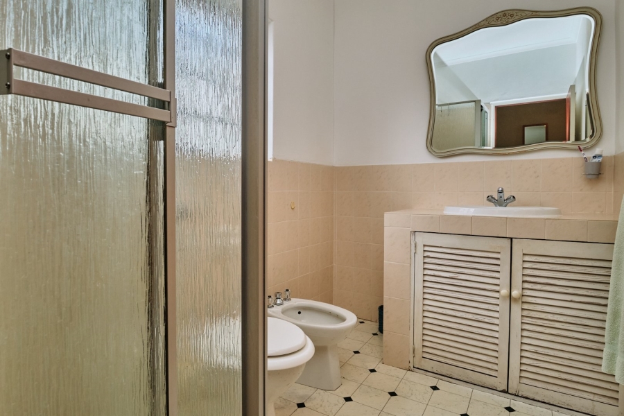 To Let 2 Bedroom Property for Rent in Wynberg Upper Western Cape